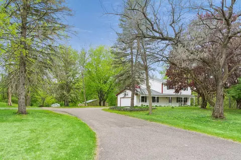 Exterior - 6325 Wood Hill Ln, Maple Plain, MN 55359 photo 8 of 12