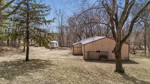Exterior - 6325 Wood Hill Ln, Maple Plain, MN 55359 photo 5 of 12