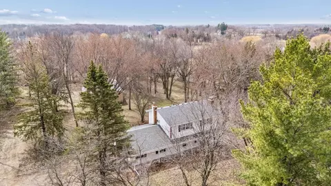 View/Area - 6325 Wood Hill Ln, Maple Plain, MN 55359 photo 1 of 15