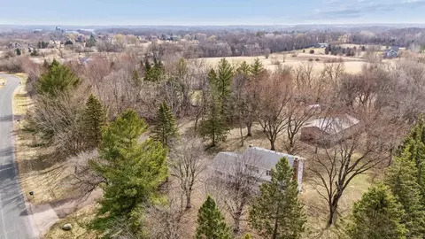 View/Area - 6325 Wood Hill Ln, Maple Plain, MN 55359 photo 3 of 15