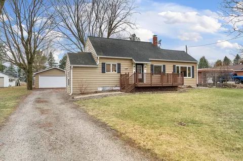 22383 570th Ave, Austin, MN 55912