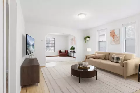 1070 21st Ave SE, Minneapolis, MN 55414