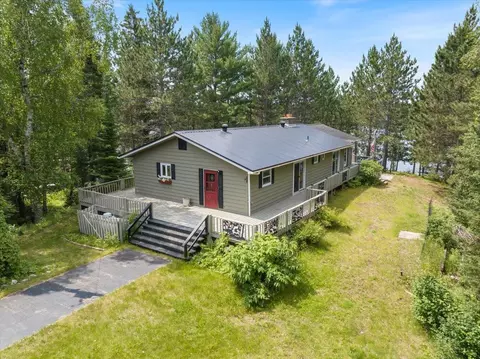 Exterior - 1804 N Bay Rd, Ely, MN 55731 photo 3 of 4
