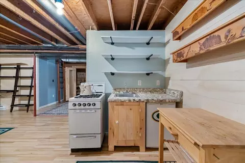 Kitchen - 1804 N Bay Rd, Ely, MN 55731 photo 2 of 2