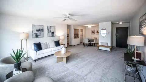 10301 Cedar Lake Rd #320, Minnetonka, MN 55305