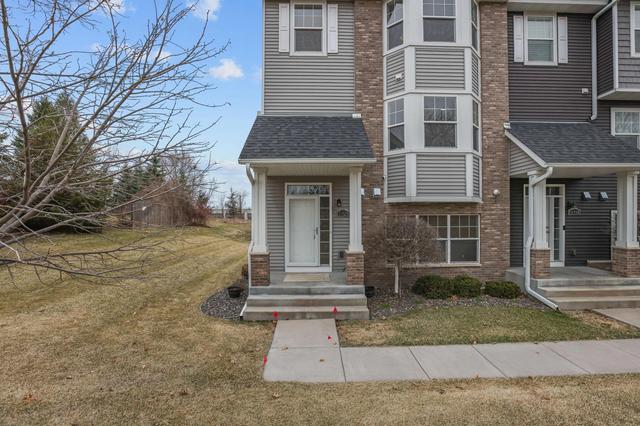 11920 Emery Village Dr N, Champlin, MN 55316