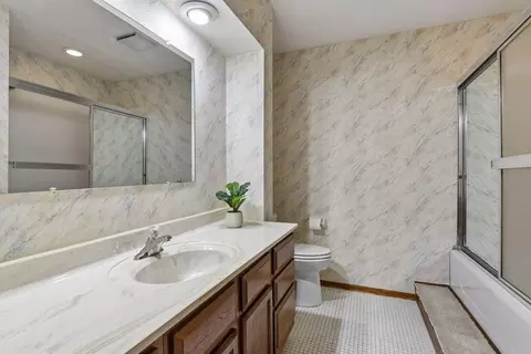 Bath - 10001 Beard Ave S, Bloomington, MN 55431 photo 3 of 4