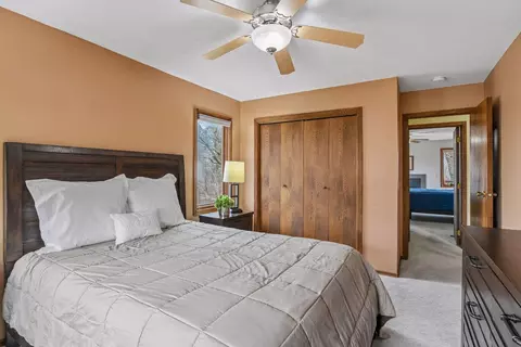 Bedroom - 10001 Beard Ave S, Bloomington, MN 55431 photo 3 of 6