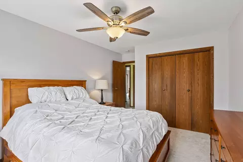 Bedroom - 10001 Beard Ave S, Bloomington, MN 55431 photo 5 of 6