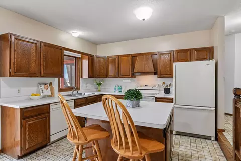 Kitchen - 10001 Beard Ave S, Bloomington, MN 55431 photo 1 of 3