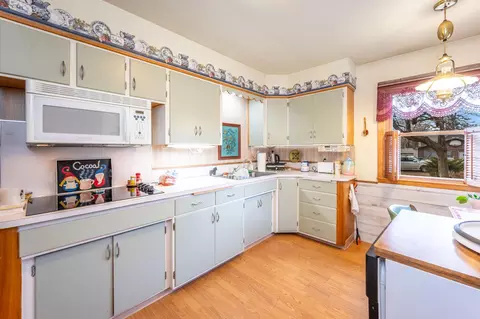Kitchen - 1532 4th Ave, Windom, MN 56101 photo 1 of 2