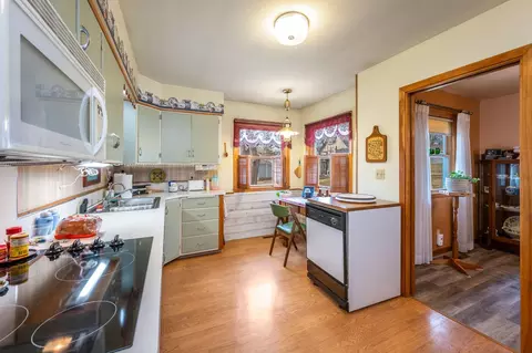 Kitchen - 1532 4th Ave, Windom, MN 56101 photo 2 of 2