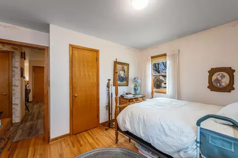 Bedroom - 1532 4th Ave, Windom, MN 56101 photo 2 of 2