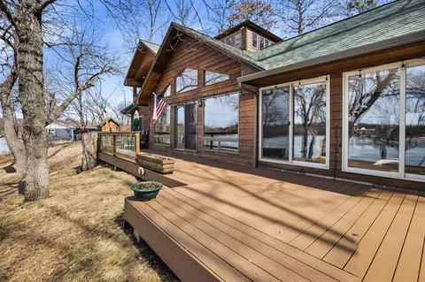 18155 Dove Hill Rd, Eden Valley, MN 55329