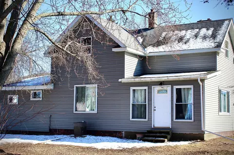 182 S 1st St, Foreston, MN 56330