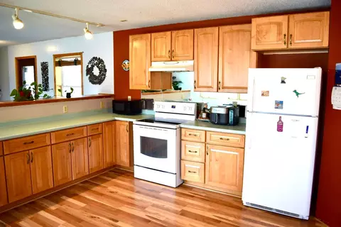 Kitchen - 38922 County 45, Laporte, MN 56461 photo 2 of 5