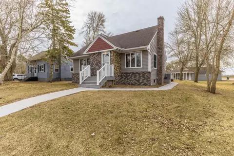 105 Kentucky Ave, Hoffman, MN 56339