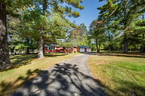 1323 Golf Course Rd, Grand Rapids, MN 55744