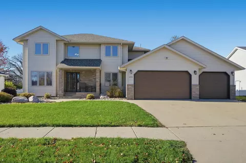 4213 S Rivershore Dr, Moorhead, MN 56560