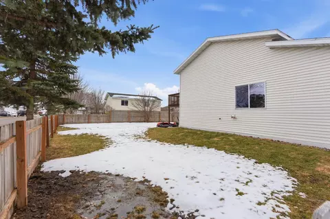 Exterior - 2822 Addison Ave, Brainerd, MN 56401 photo 4 of 7