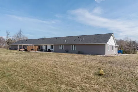 Exterior - 220 Maple Ave SW, Elysian, MN 56028 photo 3 of 13