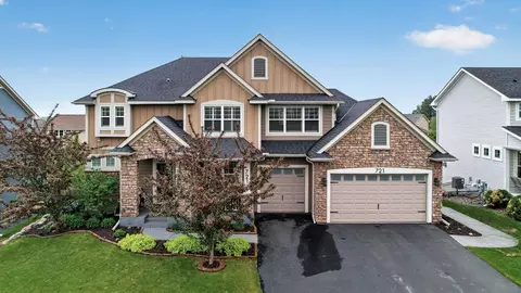 721 Juniper Ave N, Lake Elmo, MN 55042