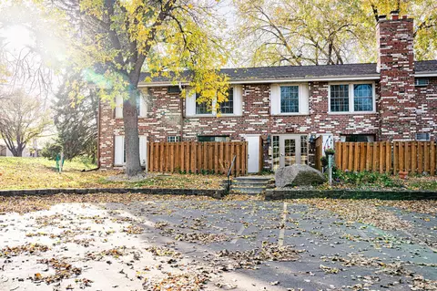 4548 Cedar Lake Rd S #6, Saint Louis Park, MN 55416