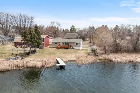 524 Lakeshore Cir, Annandale, MN 55302