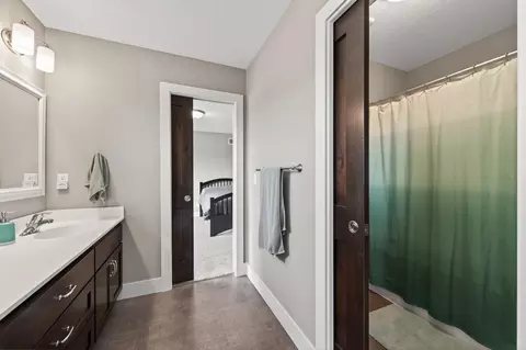 Bath - 10922 Brookside Trl N, Champlin, MN 55316 photo 5 of 8