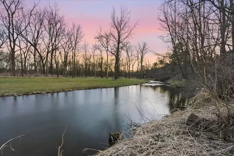 1362 Riverside Dr #1362, River Falls, WI 54022
