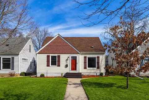2817 Kentucky Ave S, Saint Louis Park, MN 55426