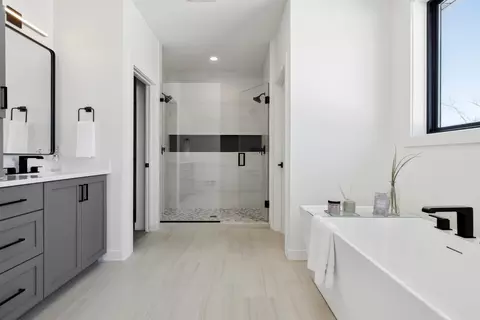 Bath - 138 2nd St, Excelsior, MN 55331 photo 1 of 2