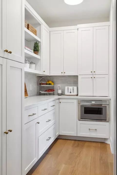 Kitchen - 138 2nd St, Excelsior, MN 55331 photo 3 of 4