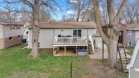 Exterior - 902 Birch St, Marshall, MN 56258 photo 5 of 13