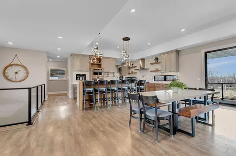 Dining - 4215 32nd St S, Saint Cloud, MN 56301 photo 1 of 4
