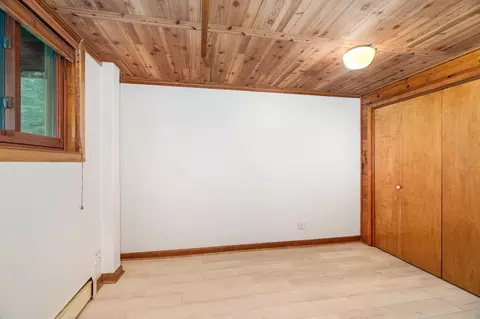 Bedroom - 6618 Sumac Dr, Duluth, MN 55803 photo 3 of 6