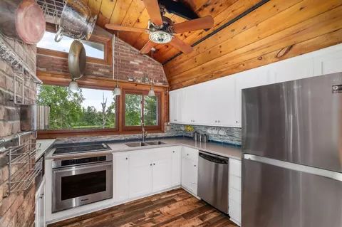 Kitchen - 6618 Sumac Dr, Duluth, MN 55803 photo 2 of 3