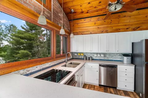 Kitchen - 6618 Sumac Dr, Duluth, MN 55803 photo 1 of 3