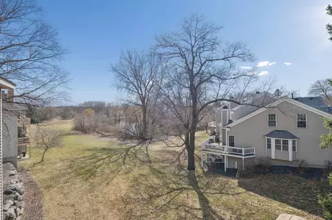 4305 Oakmede Ln #24A, White Bear Lake, MN 55110