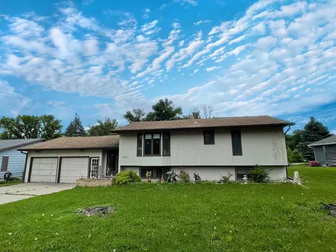 605 N 13th St, Mountain Lake, MN 56159