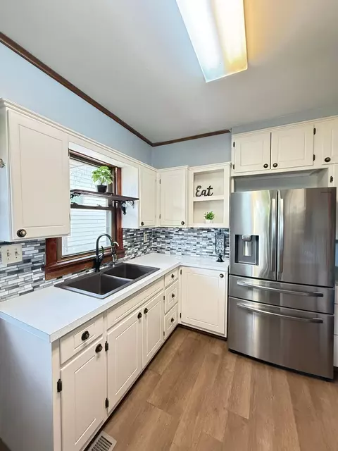 112 4th St NW, Ortonville, MN 56278
