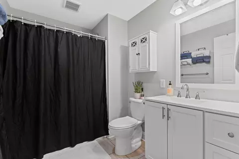 Bath - 25 2nd St NE, Elgin, MN 55932 photo 1 of 2