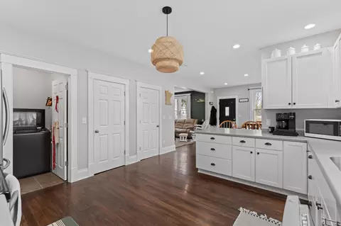 Entry Way - 25 2nd St NE, Elgin, MN 55932 photo 1 of 3