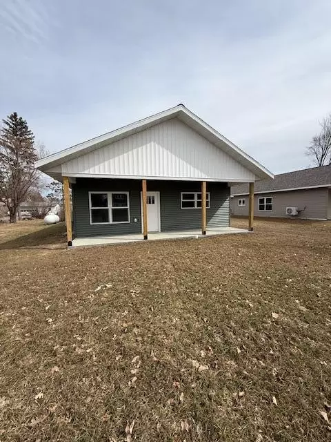 260 Main St N, Blackduck, MN 56630