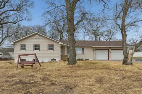 706 Summit St, Osceola, WI 54020