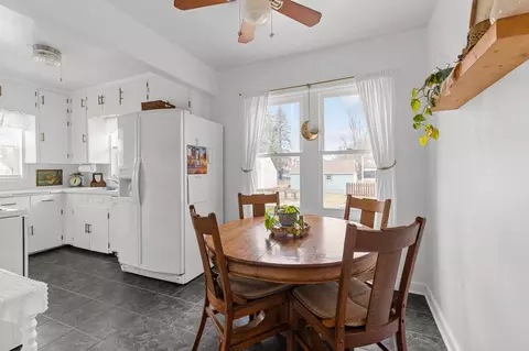 Dining - 1721 Pine St, Brainerd, MN 56401 photo 1 of 2