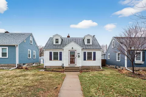 3334 Pierce St NE, Minneapolis, MN 55418