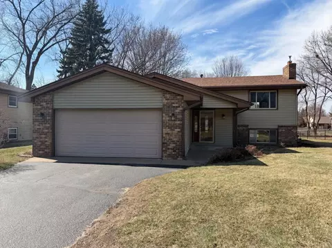 9720 Austin St NE, Circle Pines, MN 55014