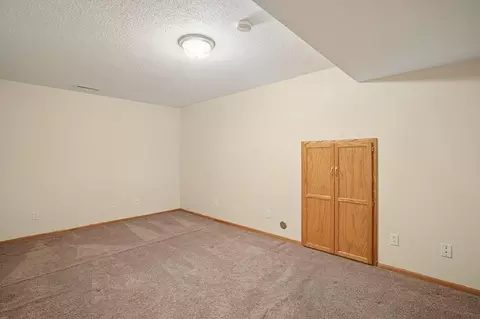 Bedroom - 2210 Viking Dr, Saint Cloud, MN 56301 photo 2 of 6