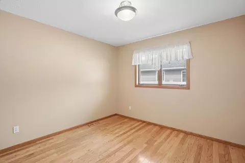 Bedroom - 2210 Viking Dr, Saint Cloud, MN 56301 photo 5 of 6
